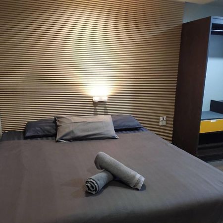 9 Hostel Чиангмай Екстериор снимка