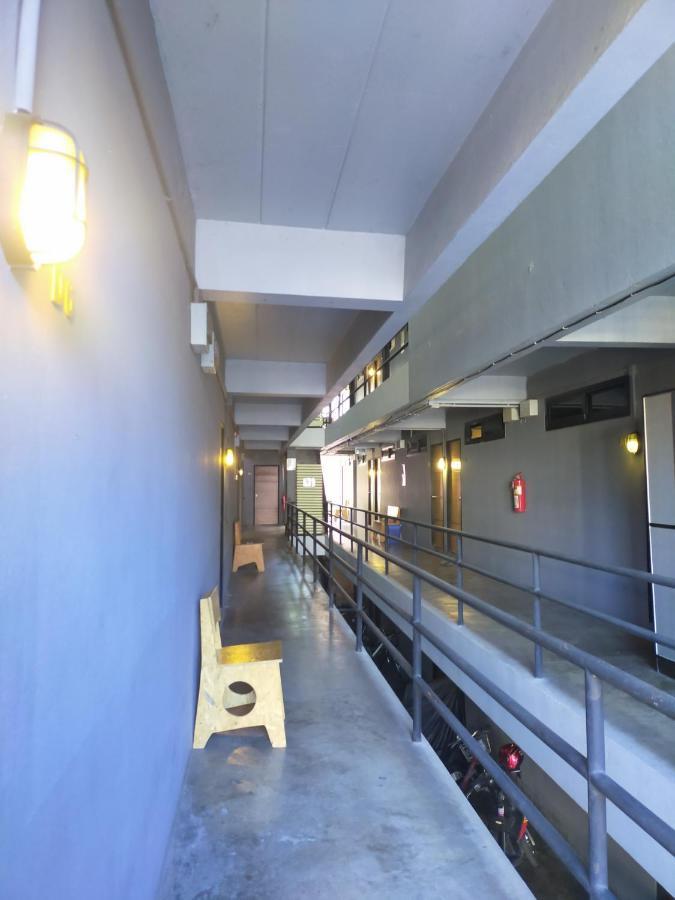 9 Hostel Чиангмай Екстериор снимка