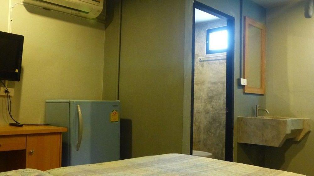 9 Hostel Чиангмай Екстериор снимка